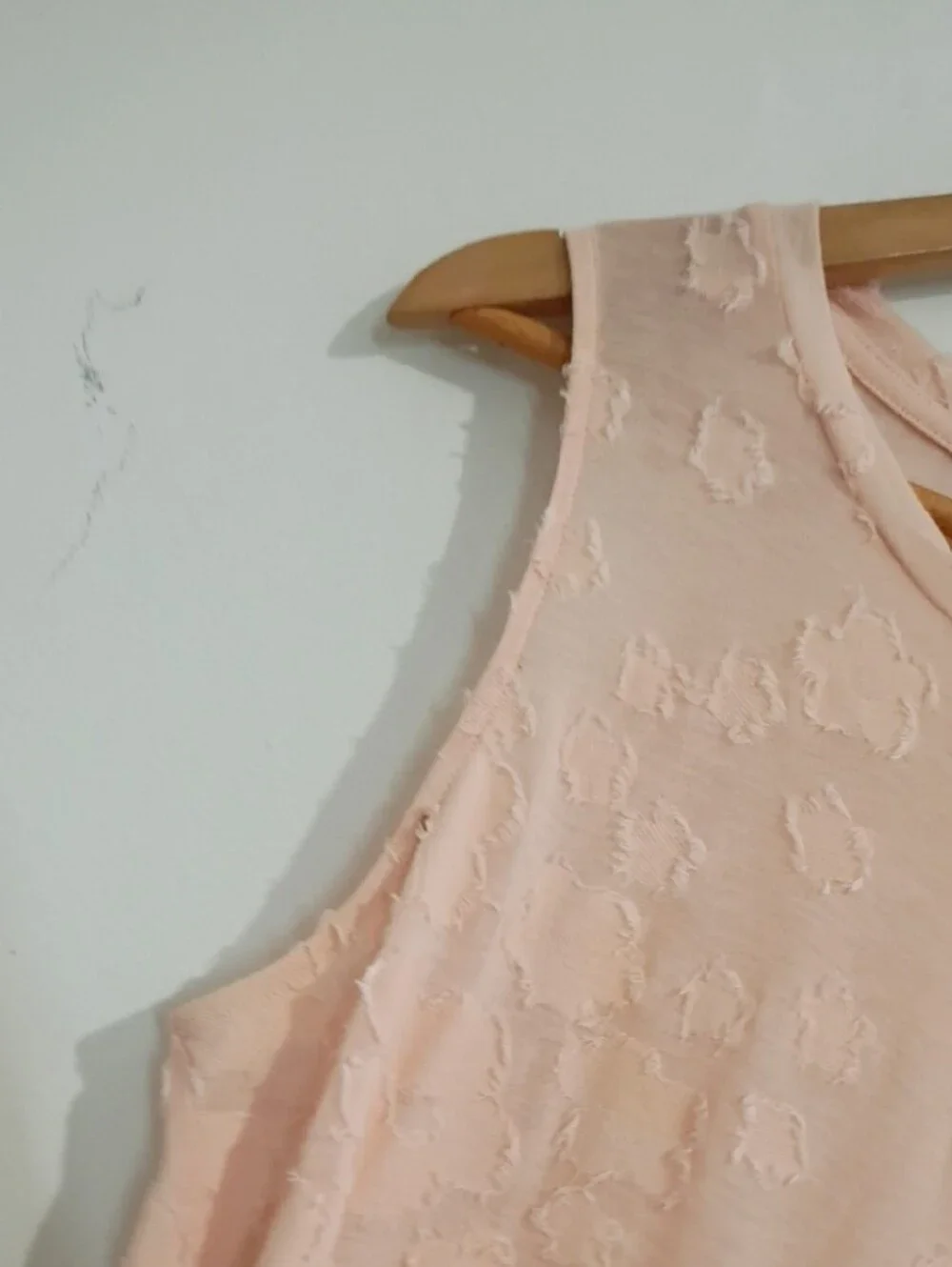 Michael Kors Pale Pink Textured Ruffle-Hem Tank